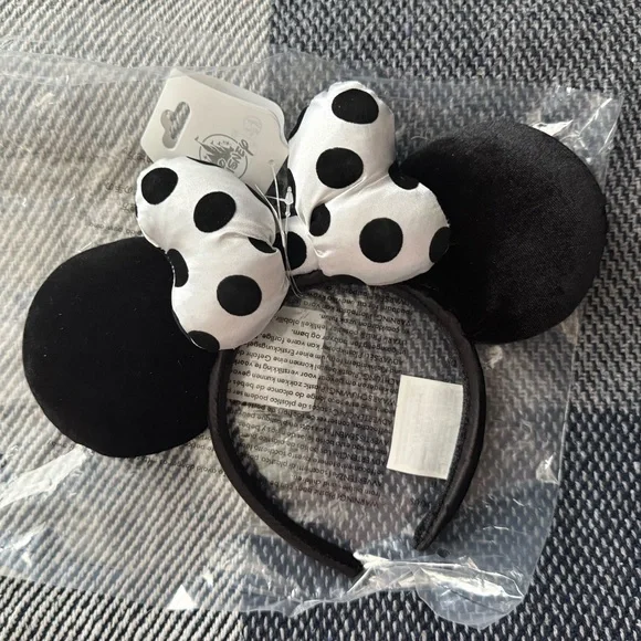 Polka Dot Black and White Kids Headband - Picture 2 of 4